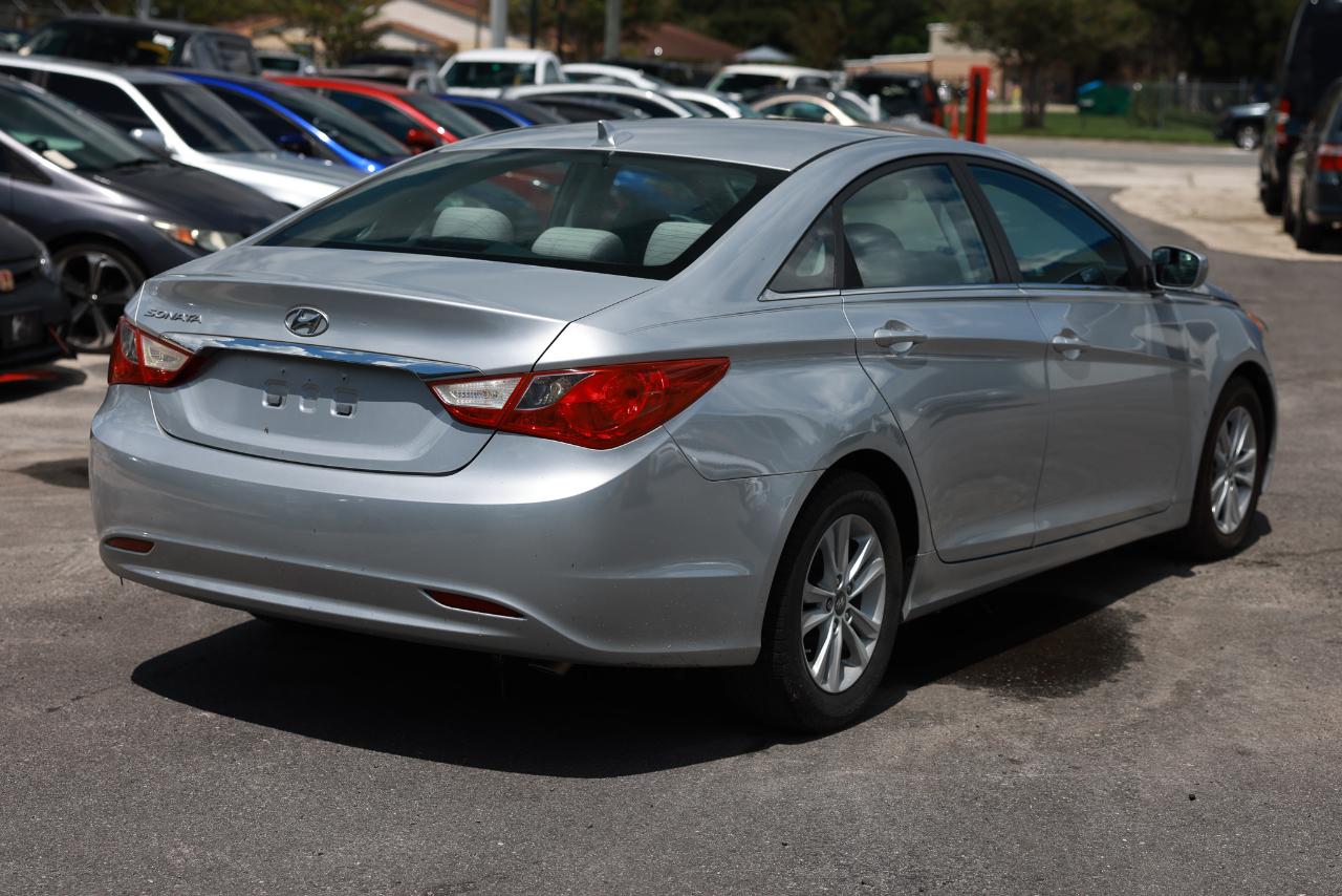 Hyundai Sonata GLS Auto 2011