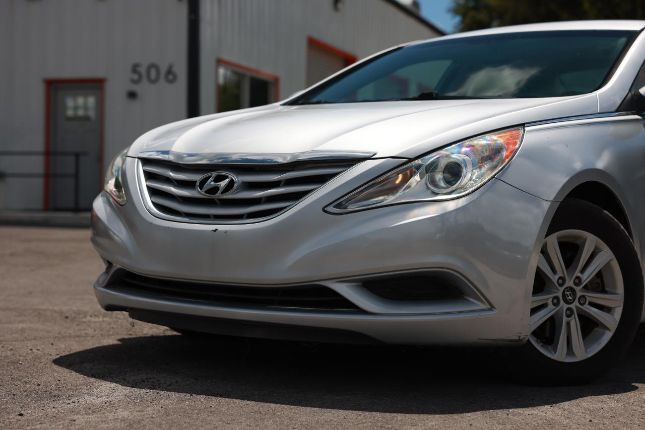 Hyundai Sonata GLS Auto 2011