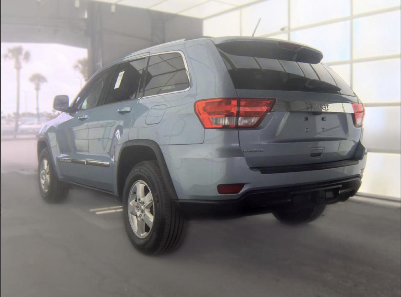 Jeep Grand Cherokee Laredo 2WD 2013