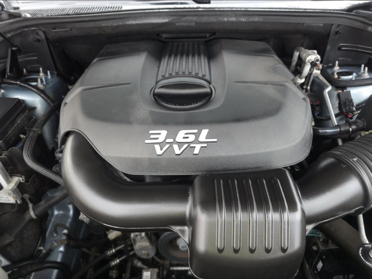 Jeep Grand Cherokee Laredo 2WD 2013