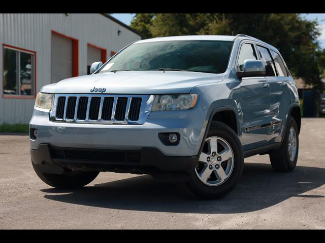 Blue 2013 Jeep Grand Cherokee SUV / Crossover 4X2 Automatic
