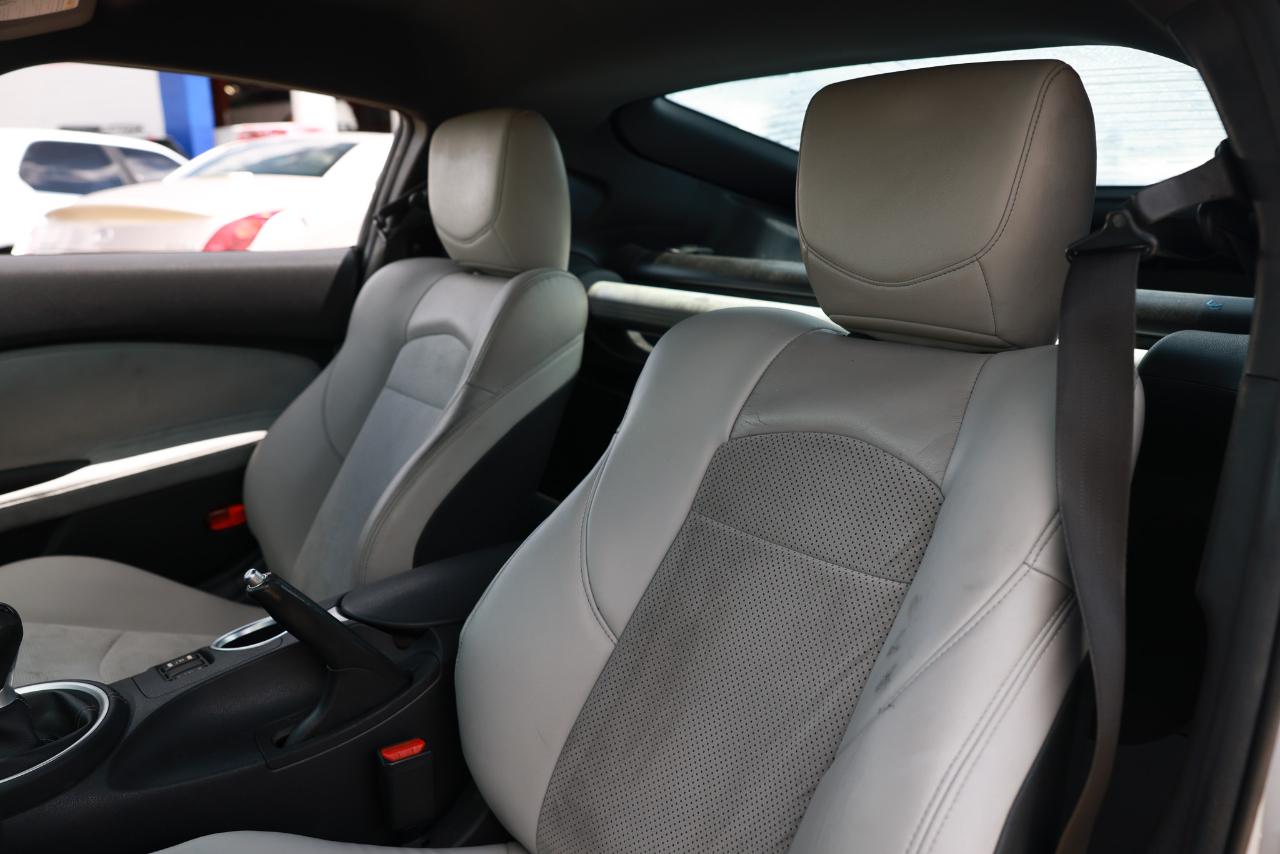 Nissan 370Z Coupe 2009