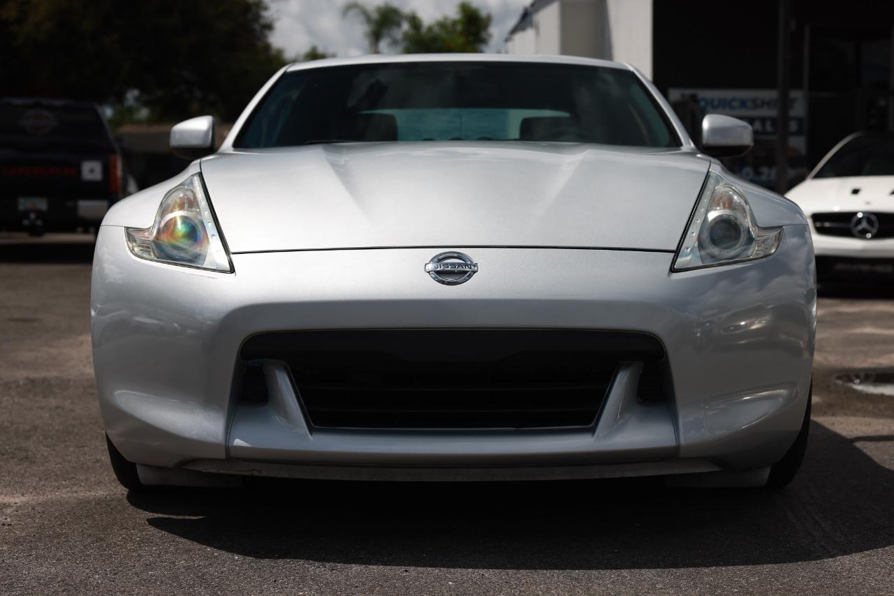 Nissan 370Z Coupe 2009