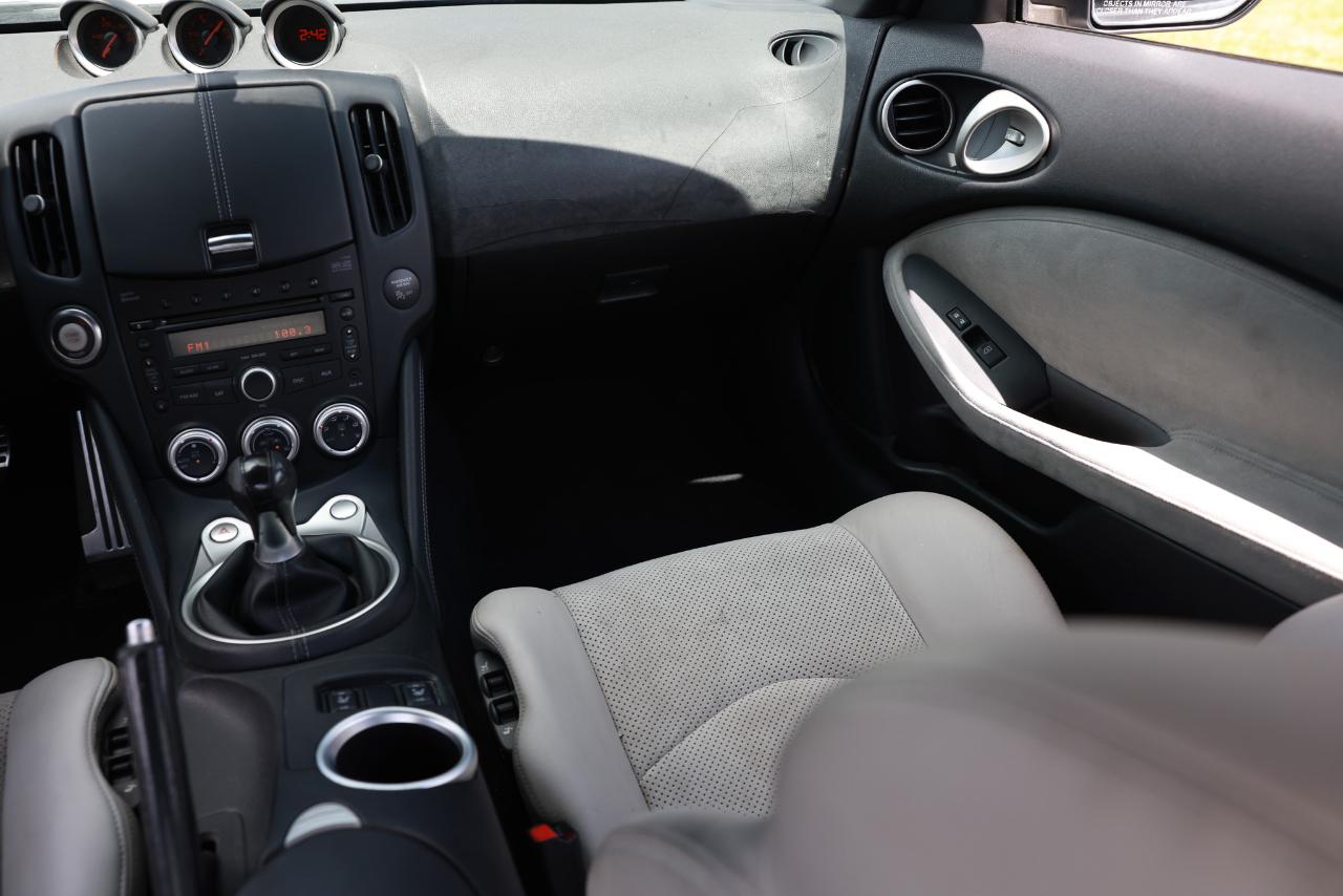 Nissan 370Z Coupe 2009