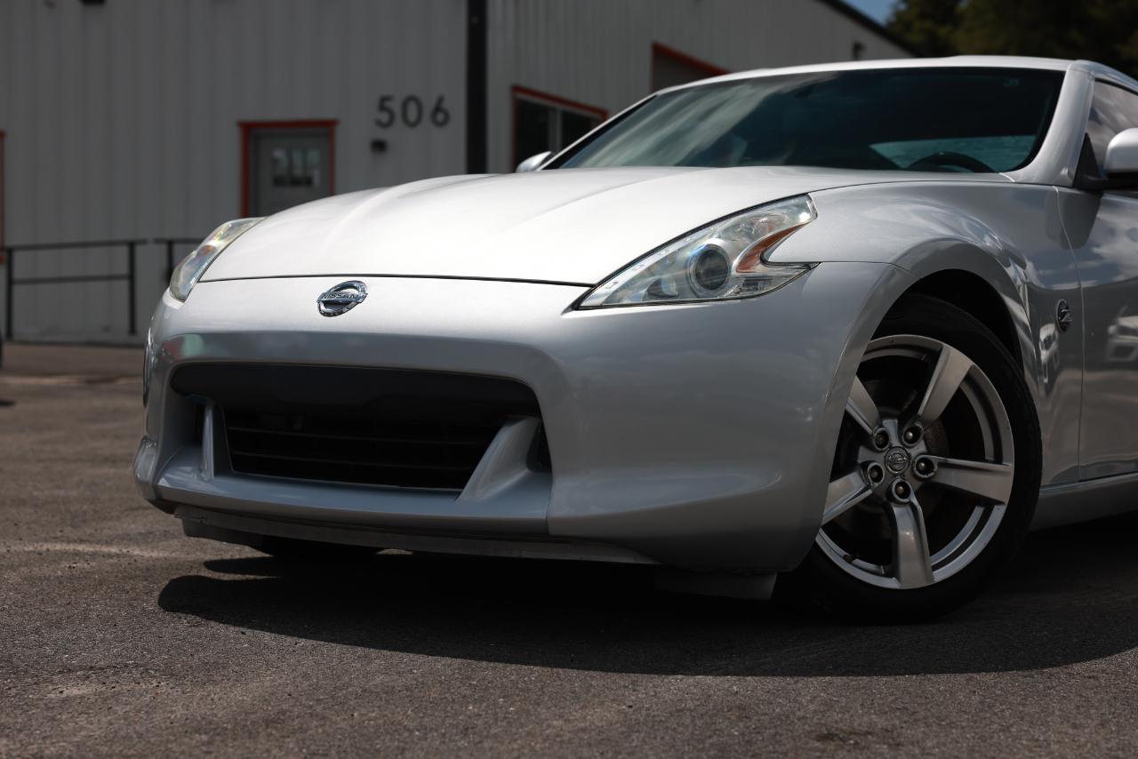 Nissan 370Z Coupe 2009