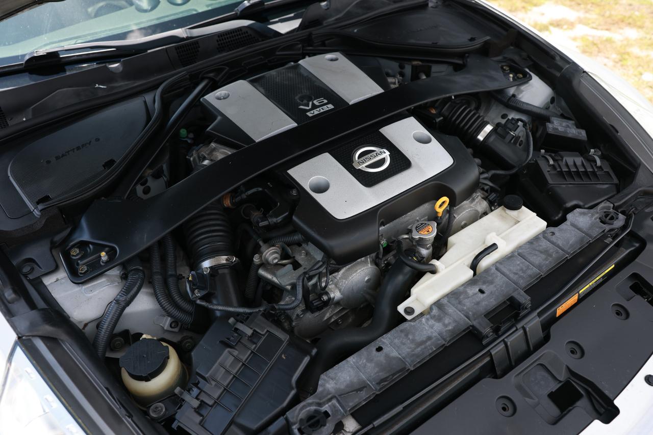 Nissan 370Z Coupe 2009
