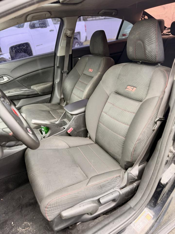 Honda Civic Si Sedan 6-Speed MT 2012