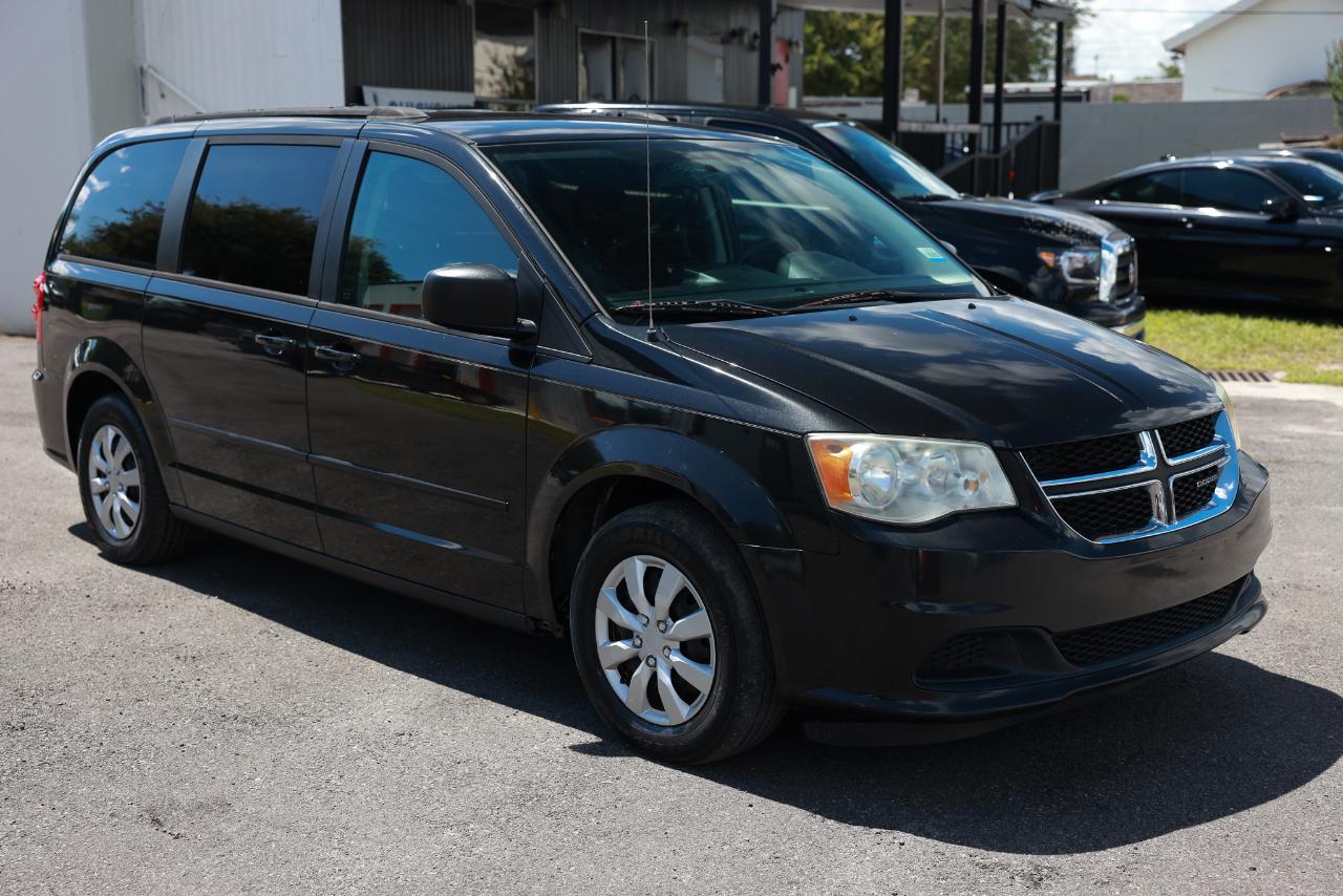 Dodge Grand Caravan Express 2011