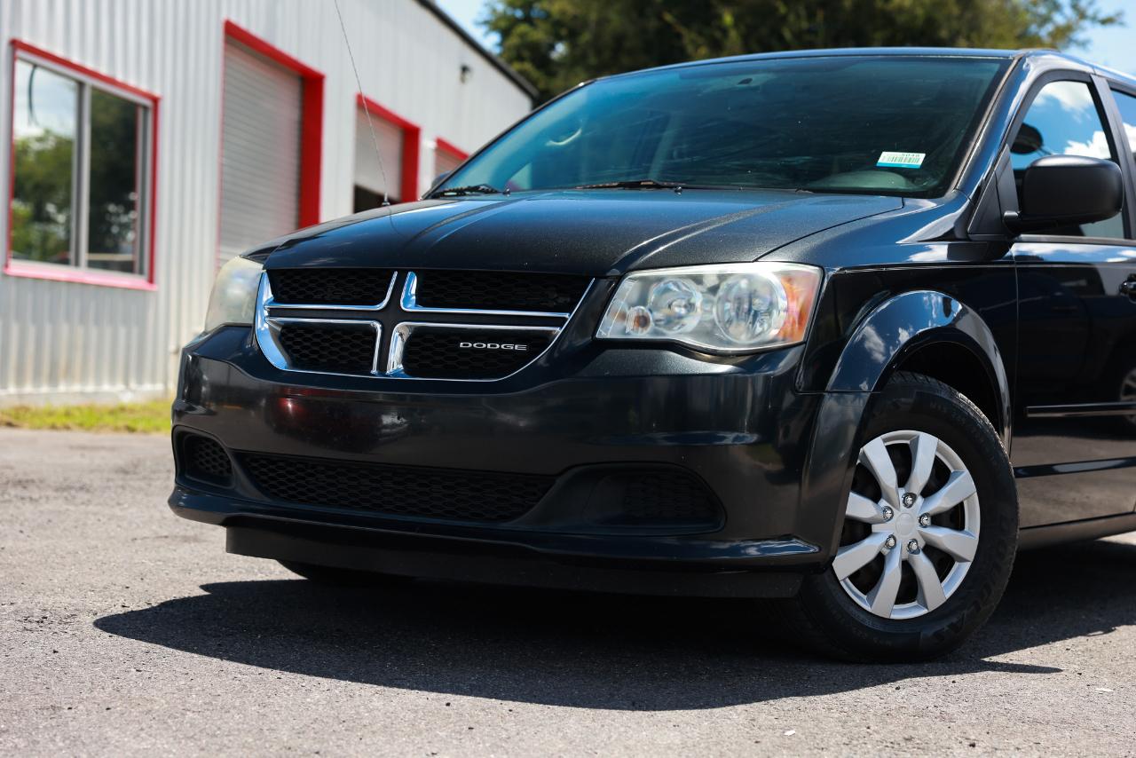 Dodge Grand Caravan Express 2011