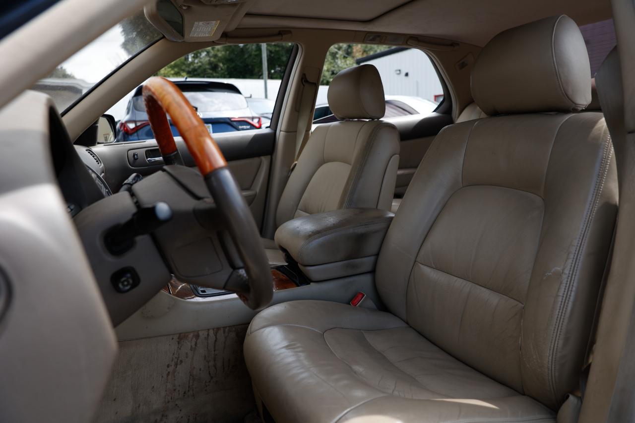 Lexus LS 400 Base 1999