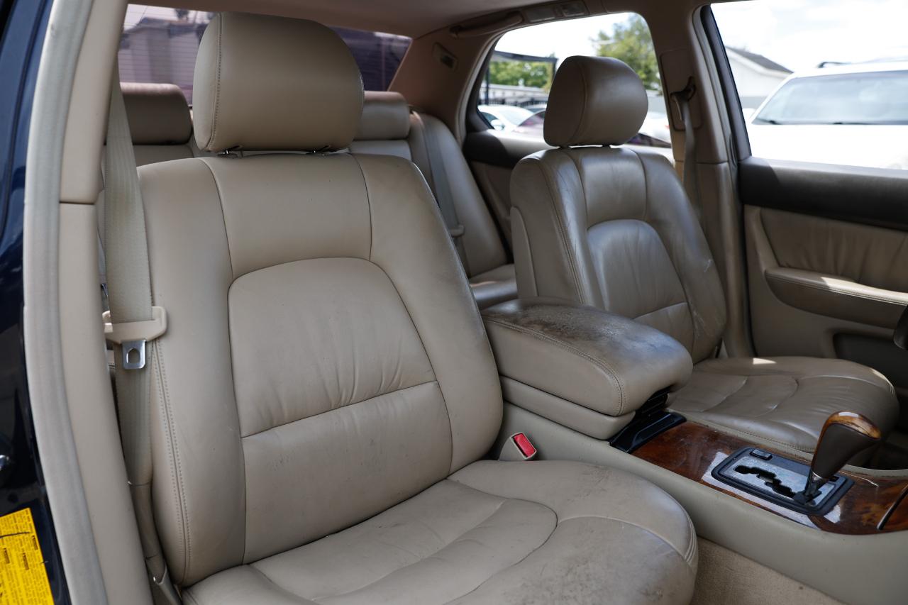 Lexus LS 400 Base 1999