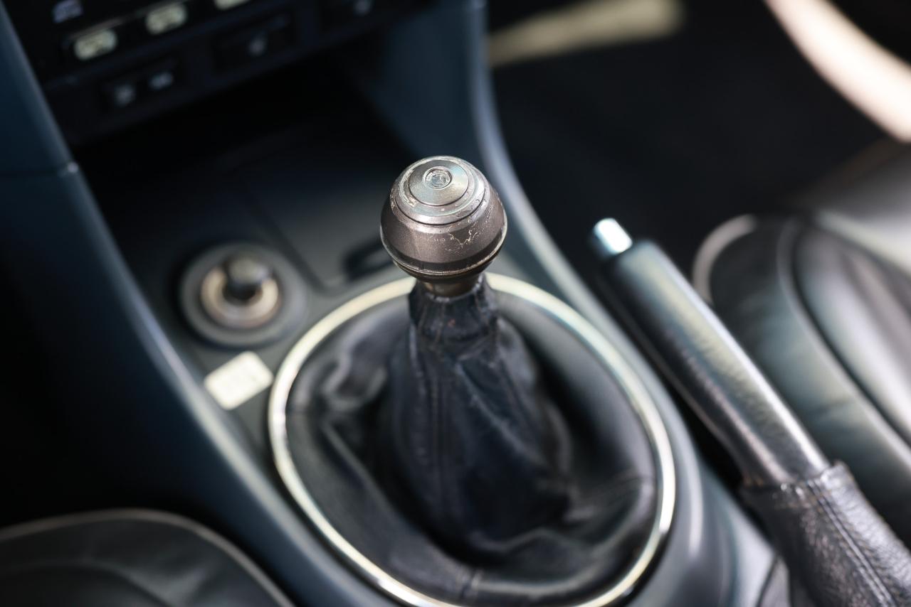 Lexus IS 300 5-Speed Sedan 2003