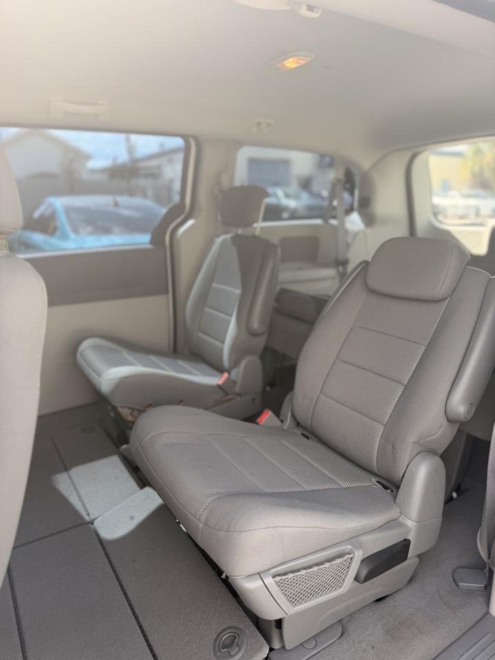 Dodge Grand Caravan SE 2008