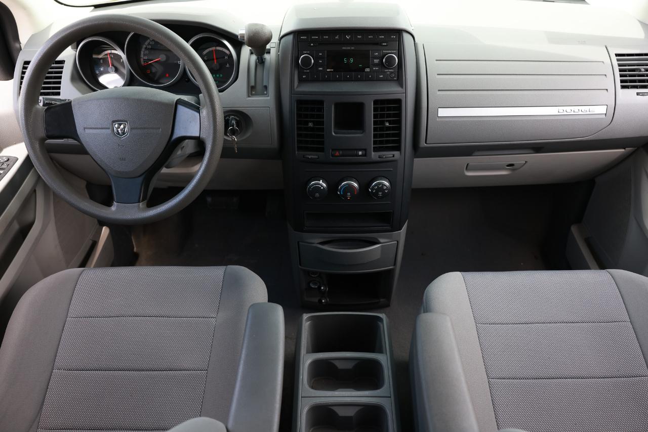 Dodge Grand Caravan SE 2008