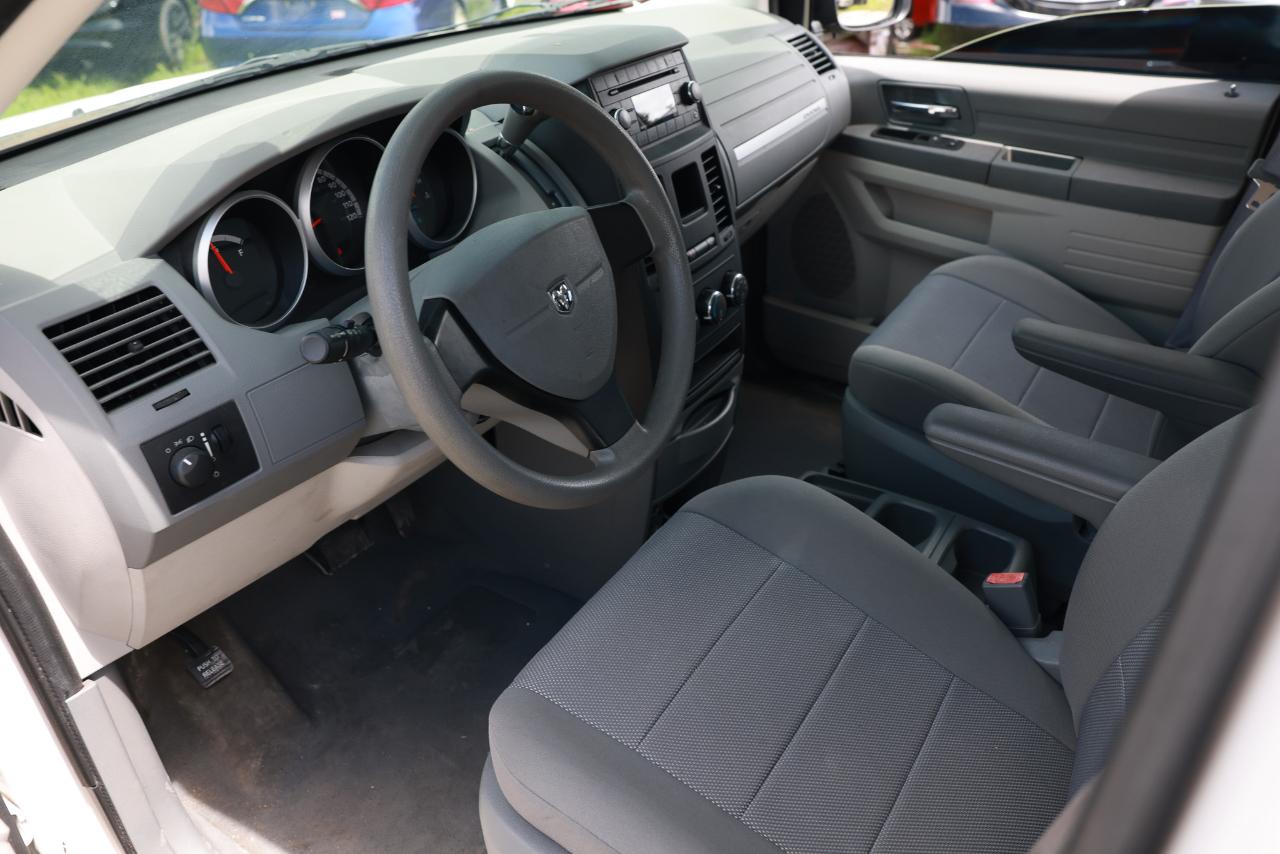 Dodge Grand Caravan SE 2008