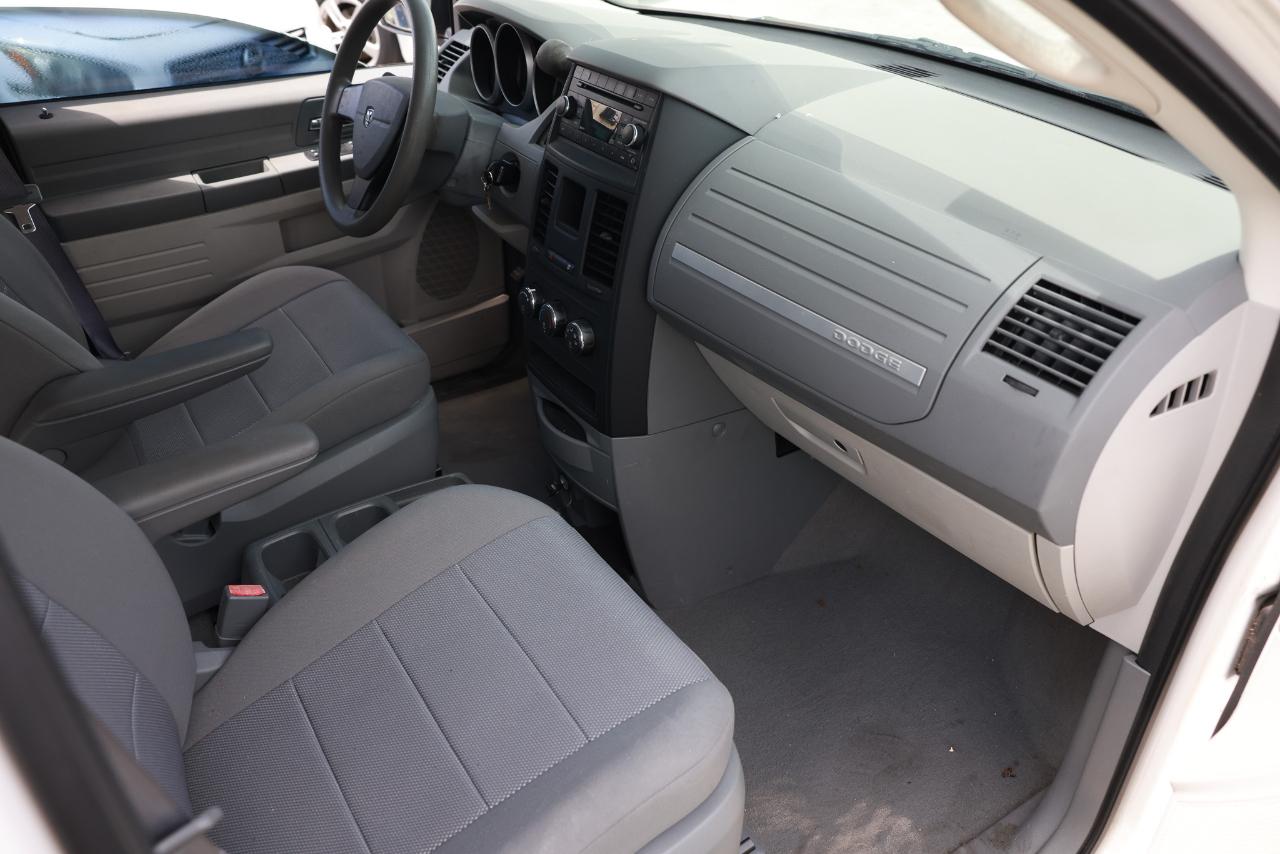 Dodge Grand Caravan SE 2008