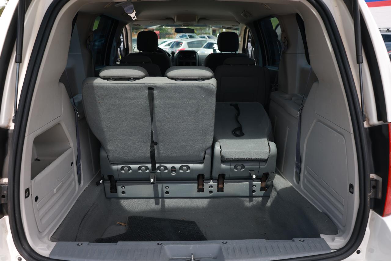 Dodge Grand Caravan SE 2008