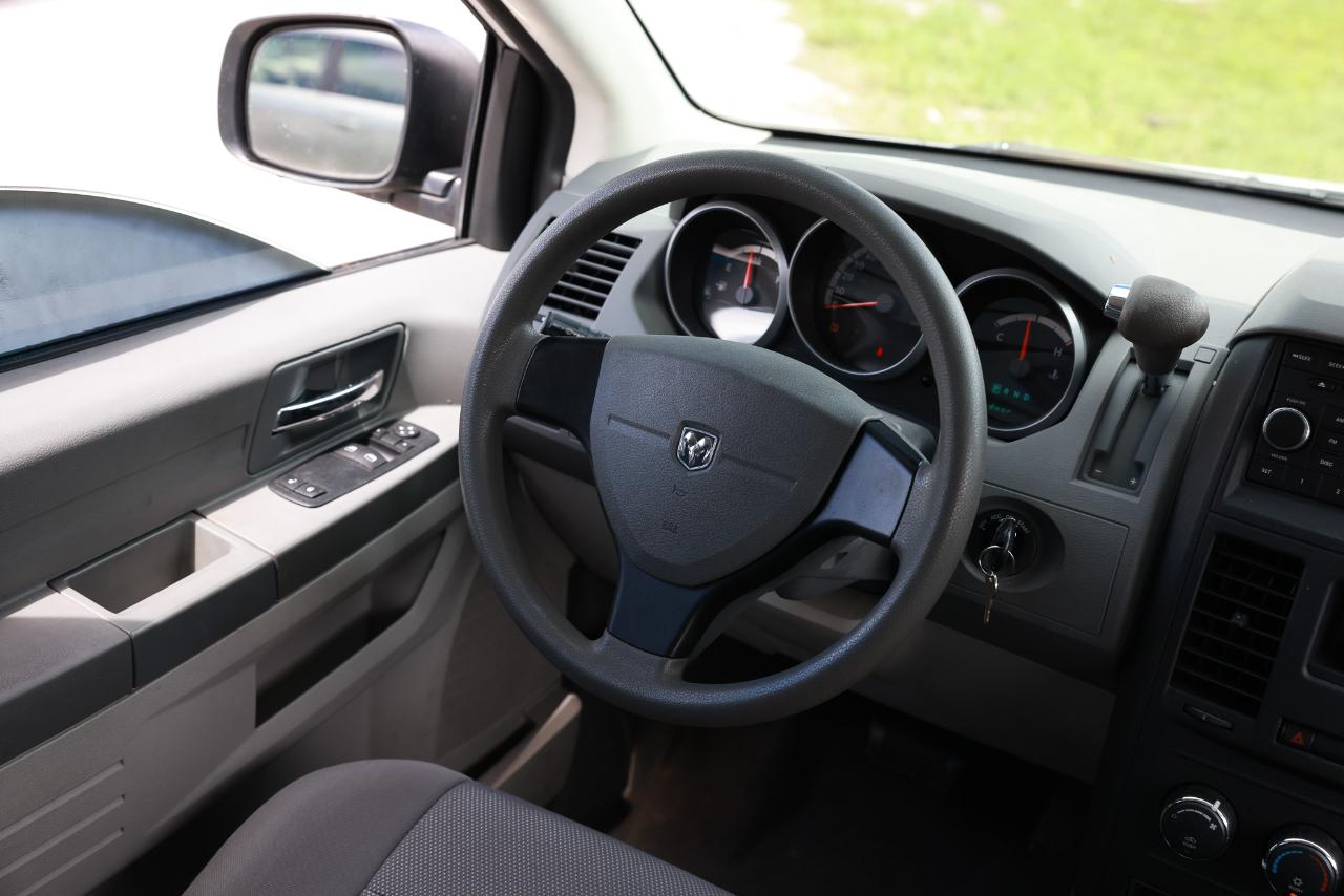 Dodge Grand Caravan SE 2008
