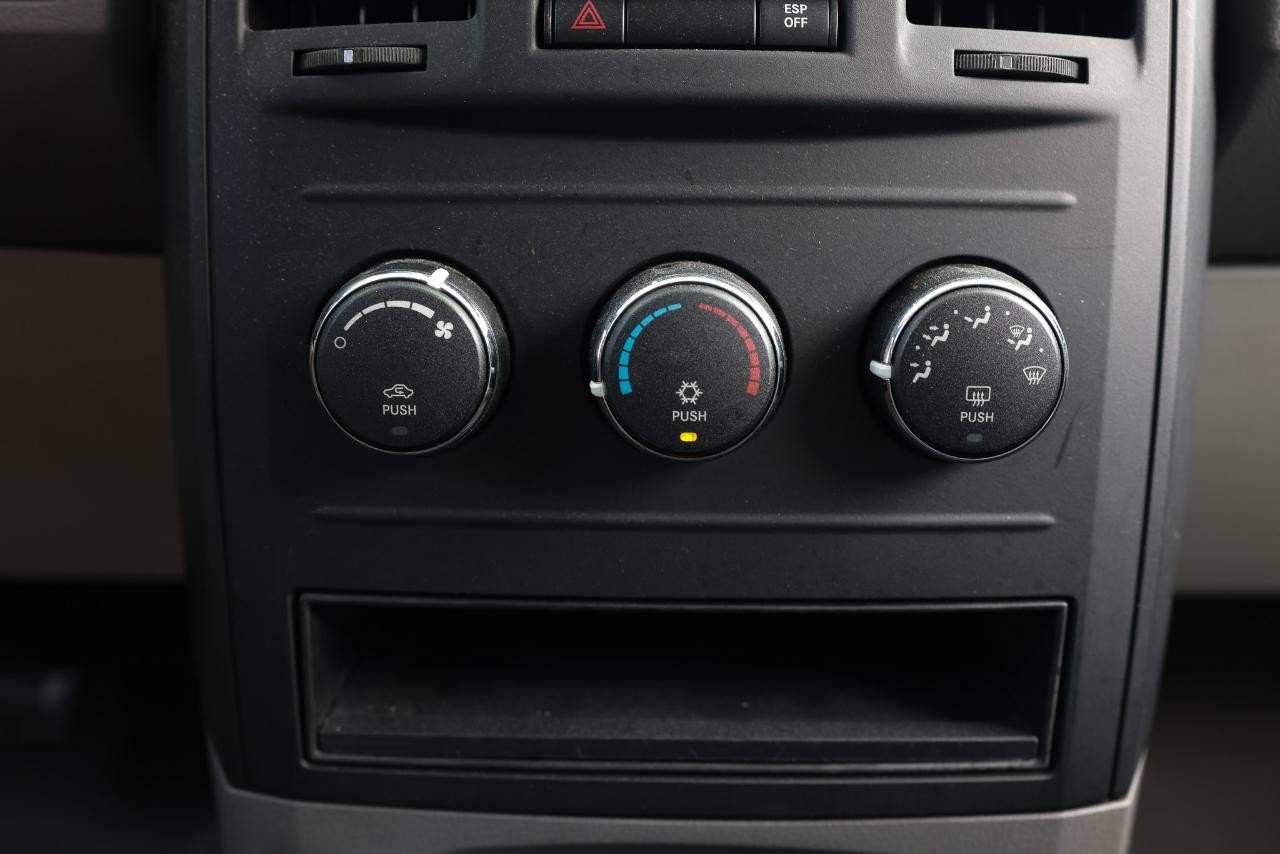 Dodge Grand Caravan SE 2008