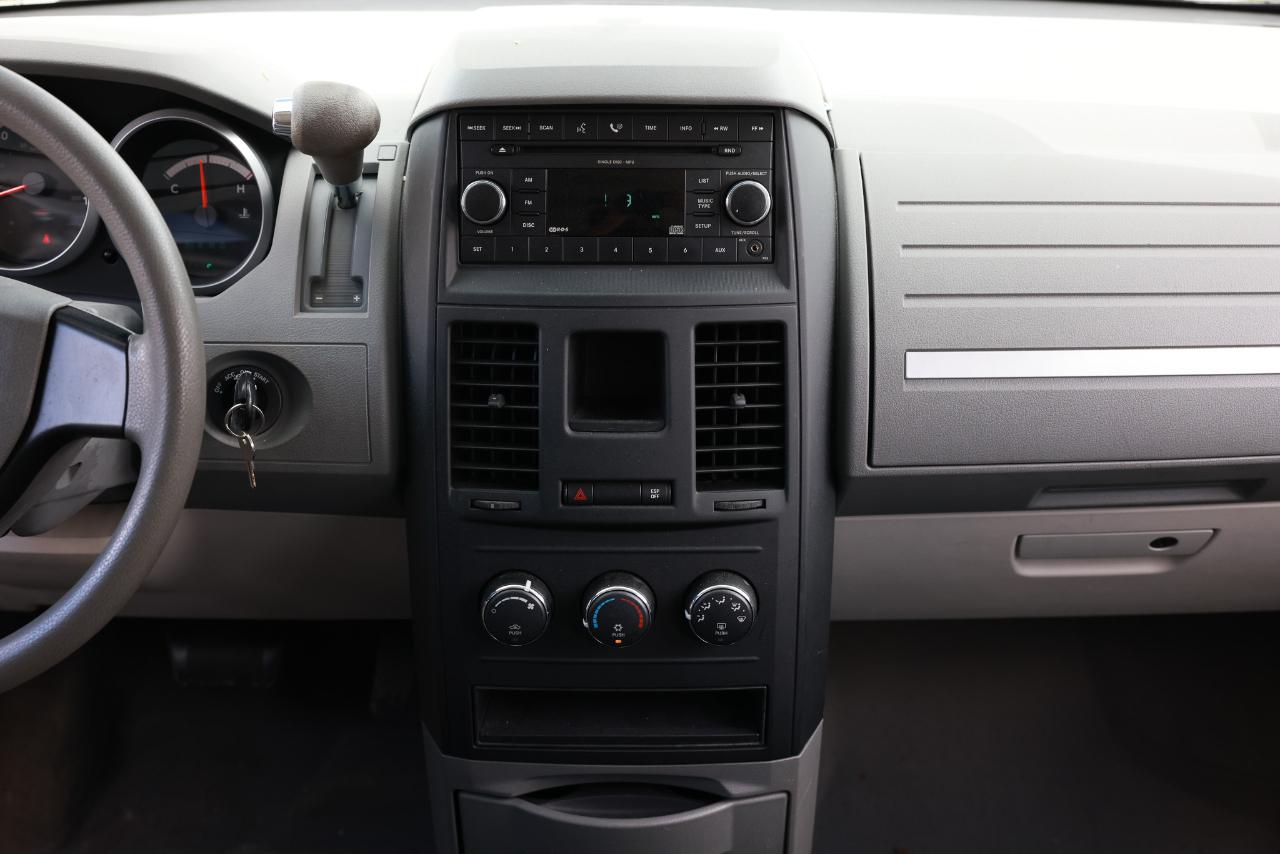 Dodge Grand Caravan SE 2008