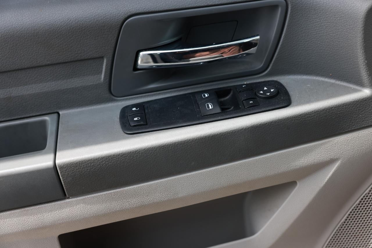 Dodge Grand Caravan SE 2008