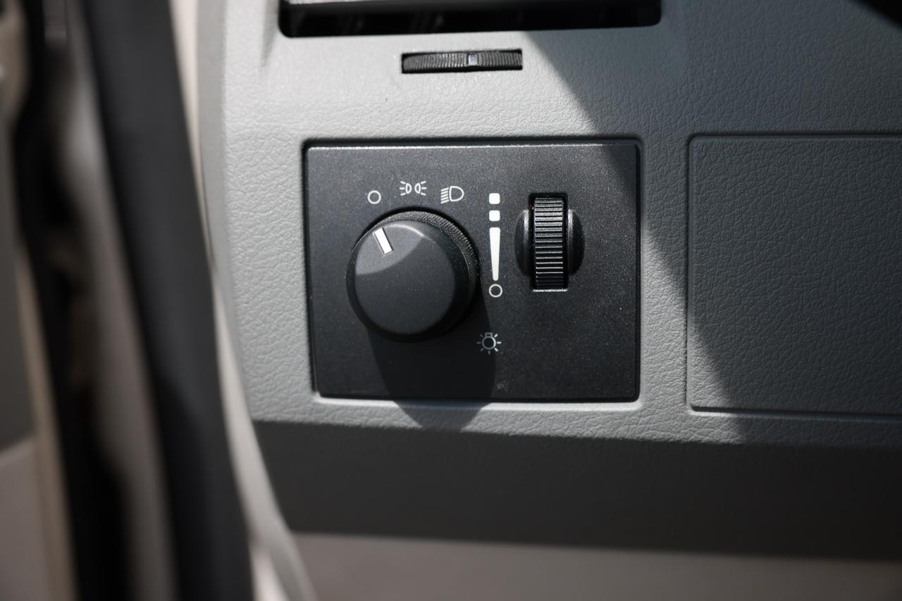 Dodge Grand Caravan SE 2008
