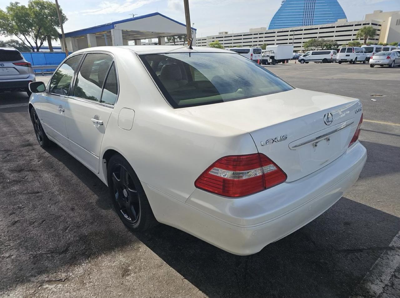 Lexus LS 430 Sedan 2006