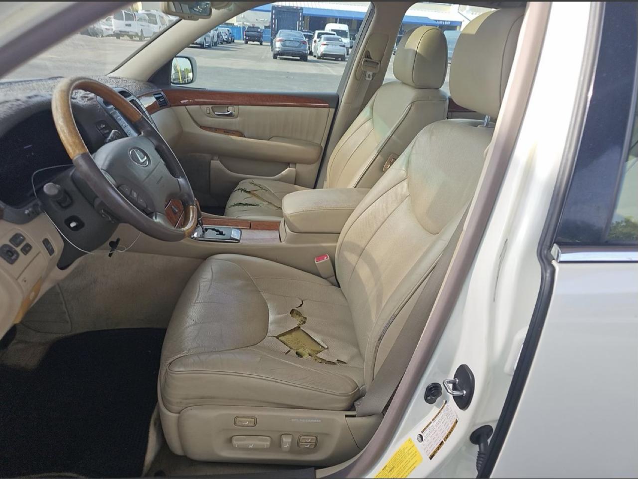 Lexus LS 430 Sedan 2006
