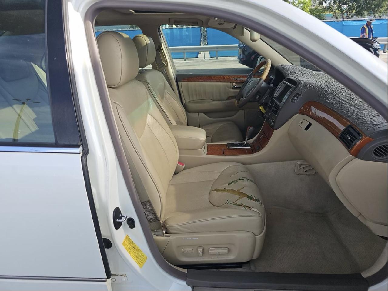 Lexus LS 430 Sedan 2006