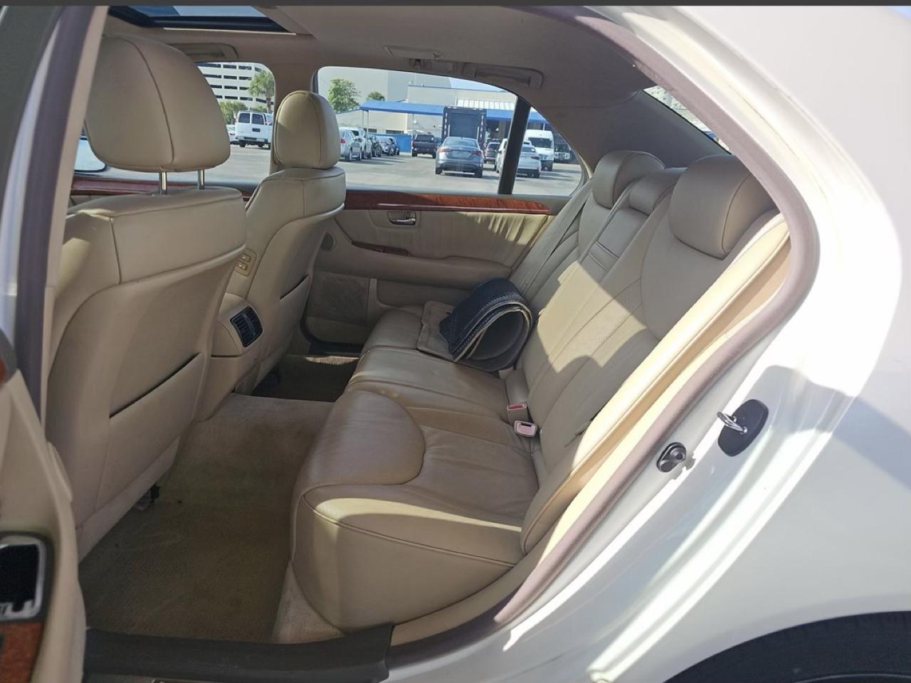 Lexus LS 430 Sedan 2006