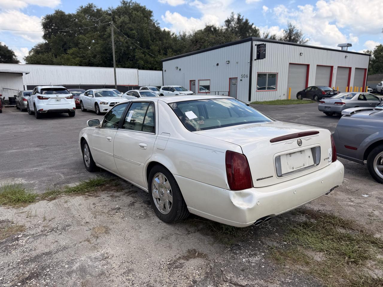 Cadillac DeVille DTS 2000