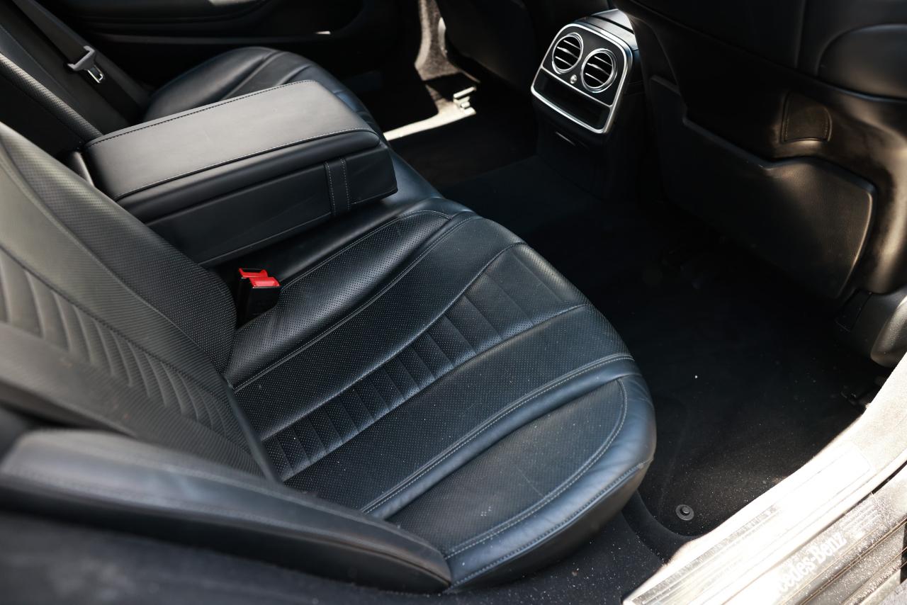 Mercedes-Benz S-Class S550 2015