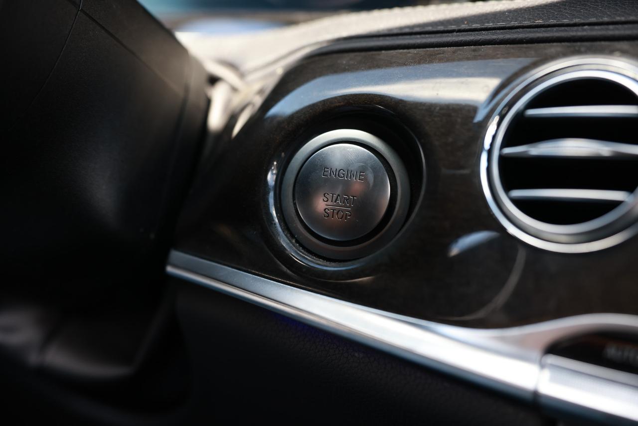 Mercedes-Benz S-Class S550 2015