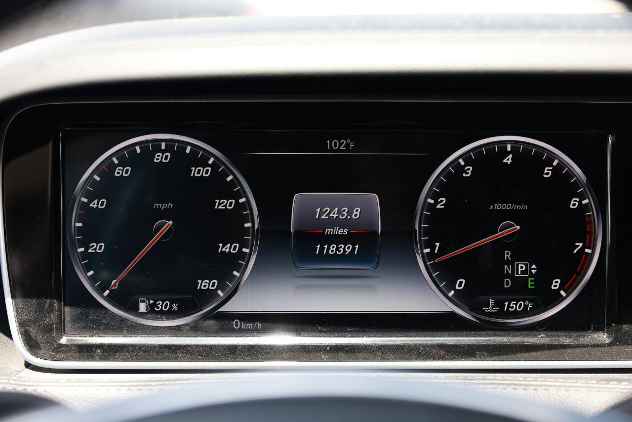Mercedes-Benz S-Class S550 2015