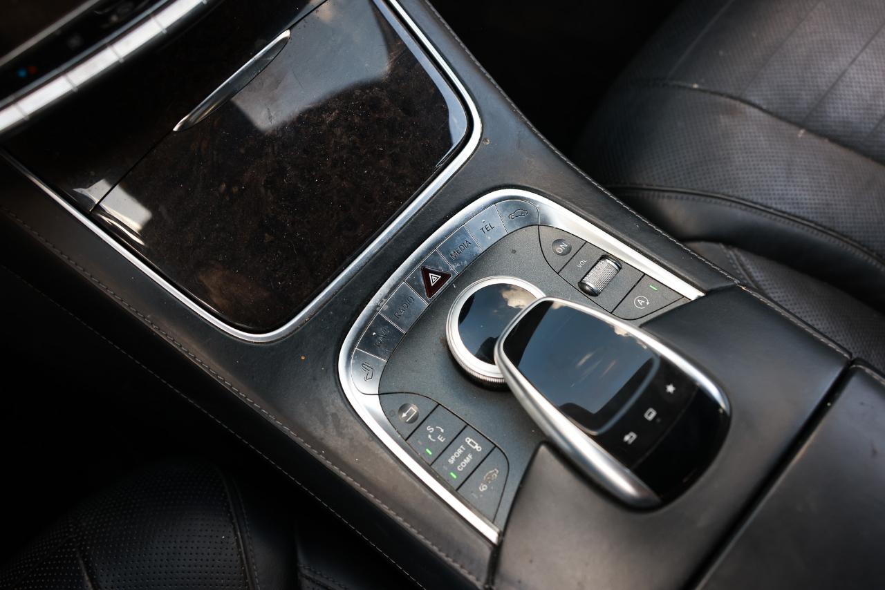Mercedes-Benz S-Class S550 2015