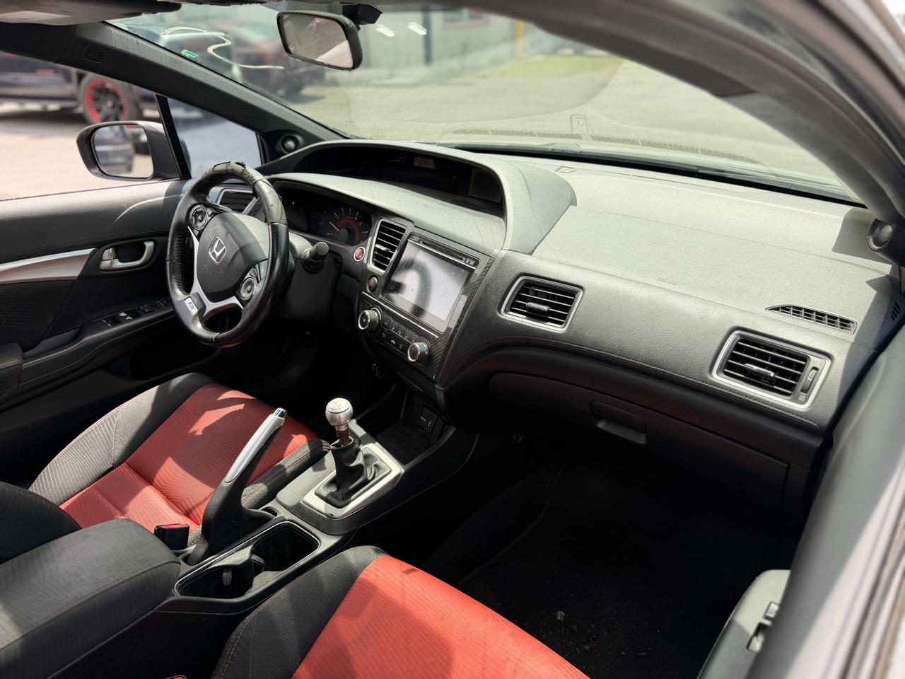 Honda Civic Si Sedan 6-Speed MT 2014