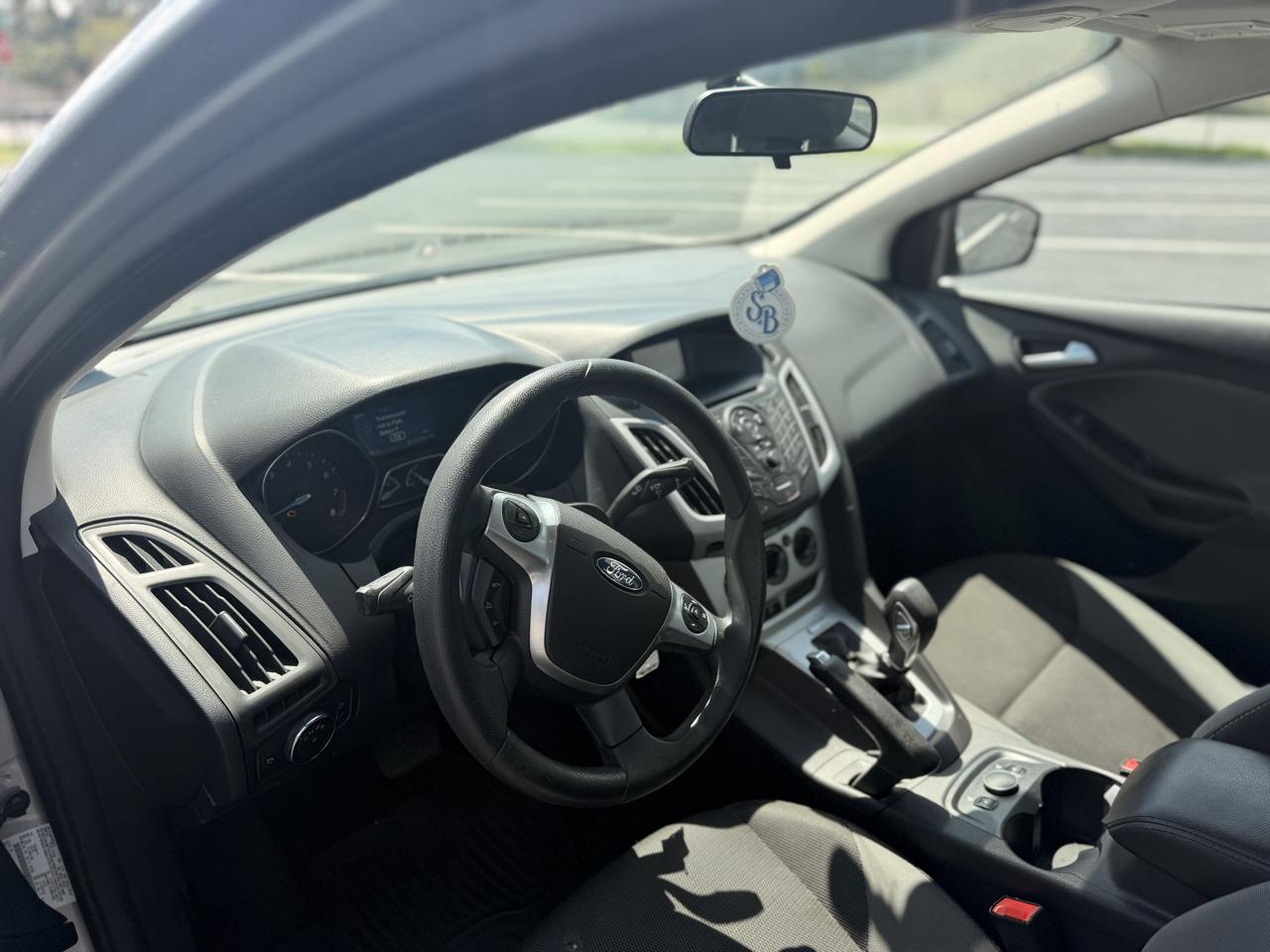 Ford Focus SE Sedan 2014