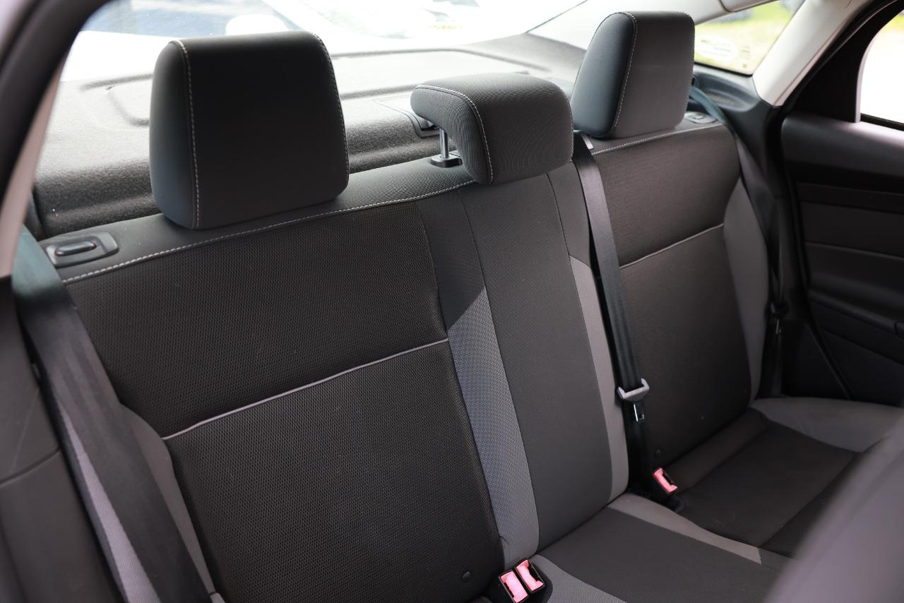 Ford Focus SE Sedan 2014