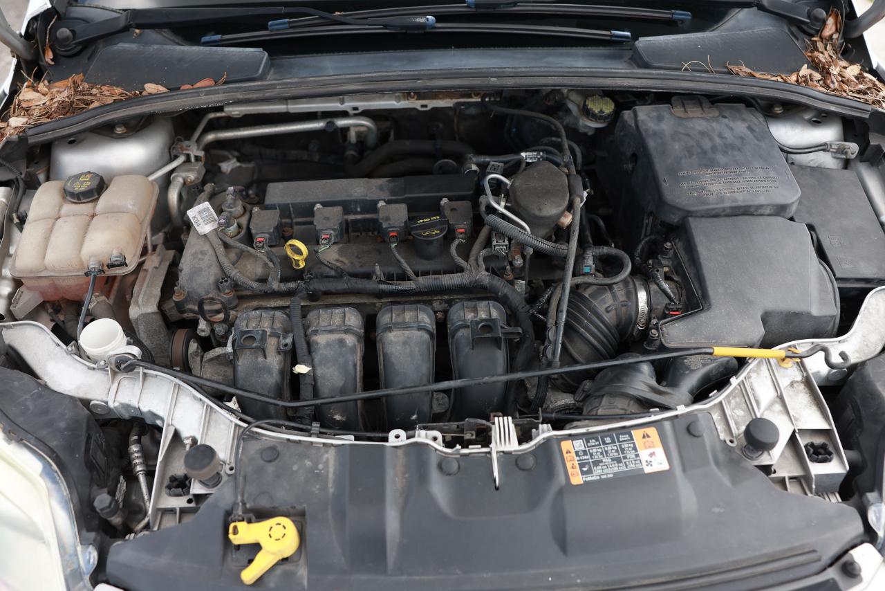 Ford Focus SE Sedan 2014