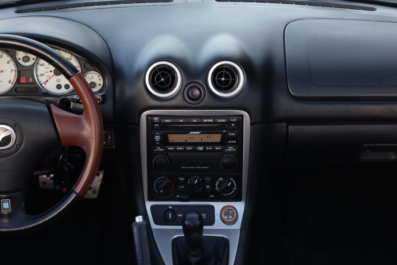 Mazda MX-5 Miata SE 2002