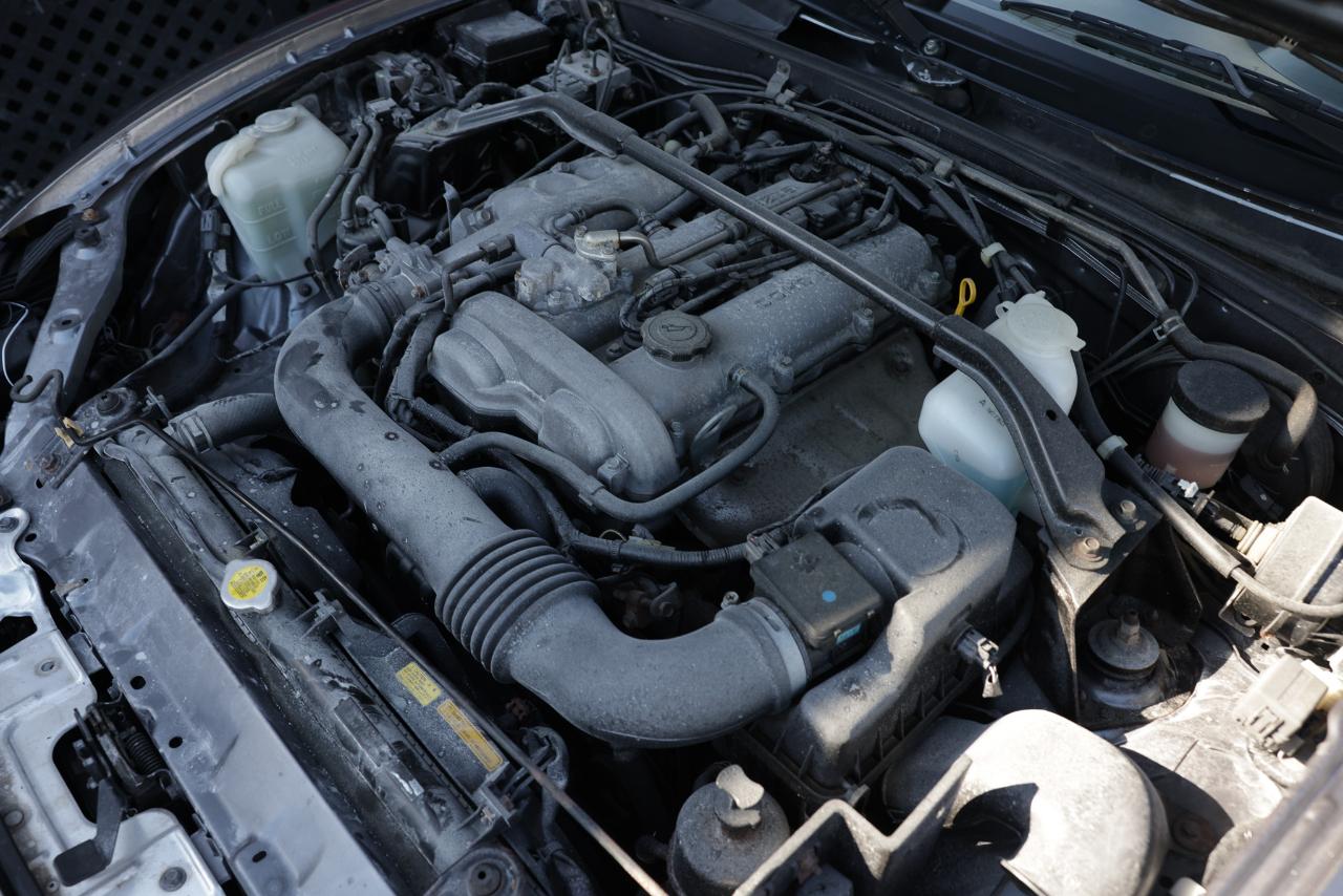 Mazda MX-5 Miata SE 2002