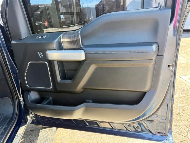 Ford F-350 SD Lariat Crew Cab Long Bed 4WD 2020