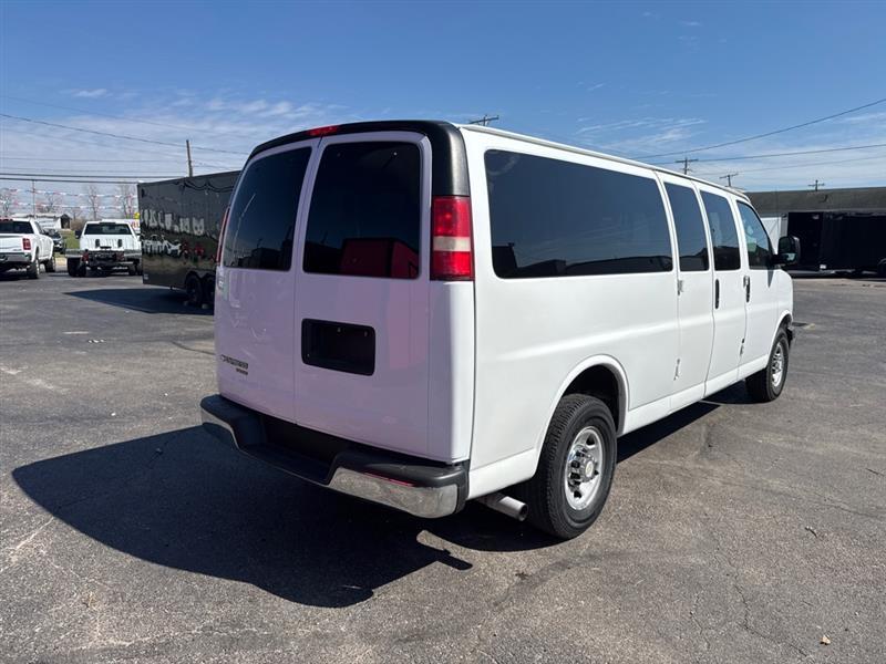 Chevrolet Express LT 3500 Extended 2015