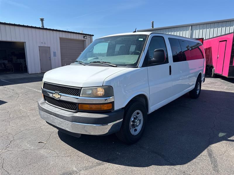 Chevrolet Express LT 3500 Extended 2015