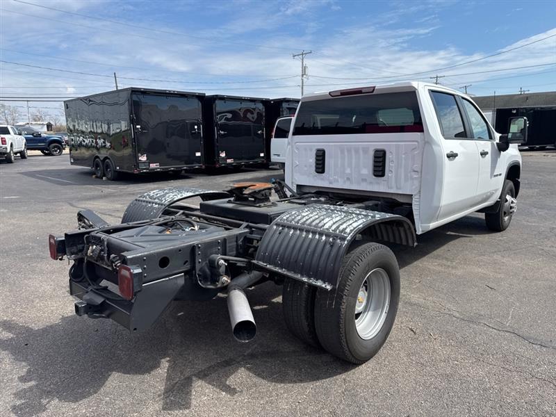 Chevrolet Silverado 3500HD Work Truck Crew Cab 4WD 2024