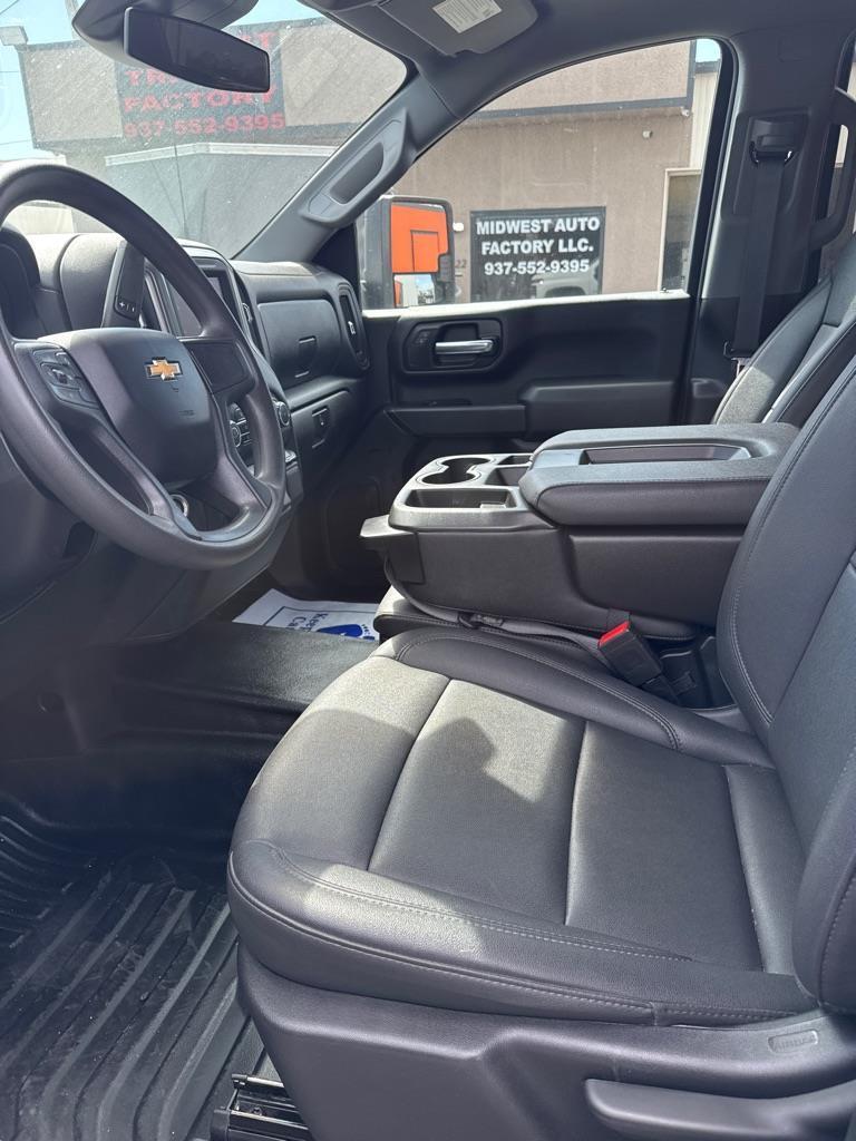 Chevrolet Silverado 3500HD Work Truck Crew Cab 4WD 2024