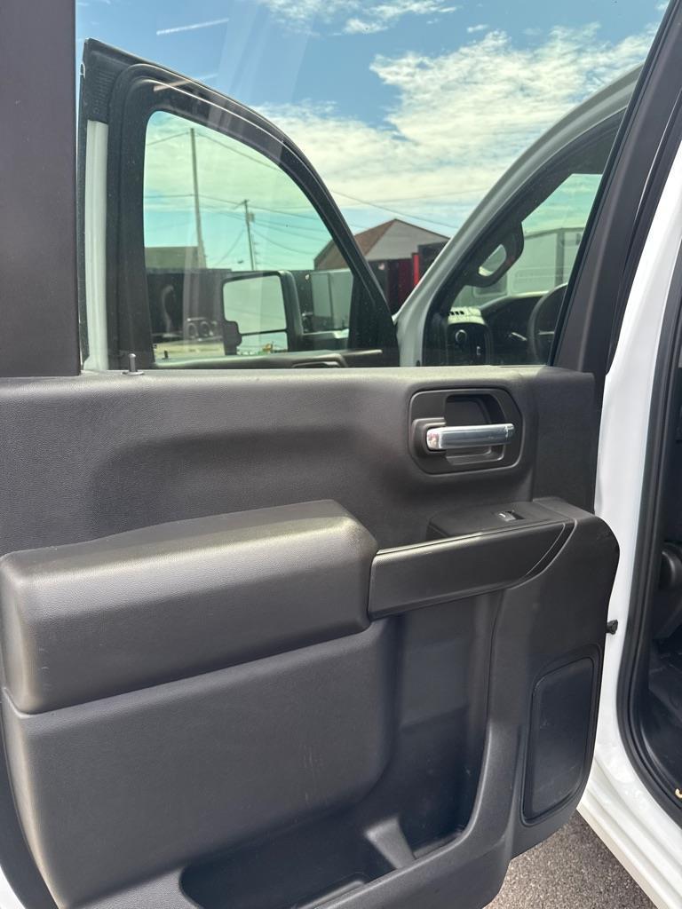 Chevrolet Silverado 3500HD Work Truck Crew Cab 4WD 2024