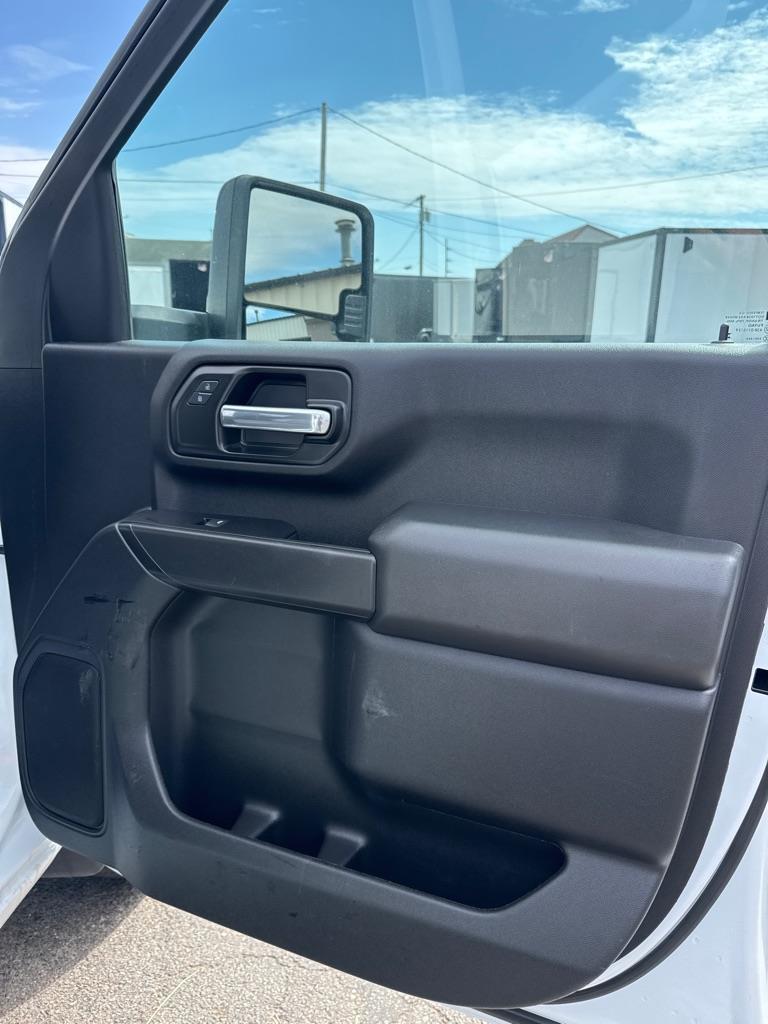 Chevrolet Silverado 3500HD Work Truck Crew Cab 4WD 2024