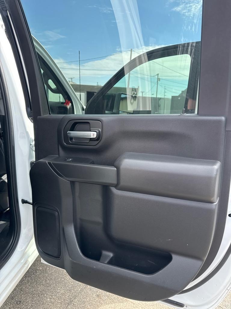 Chevrolet Silverado 3500HD Work Truck Crew Cab 4WD 2024