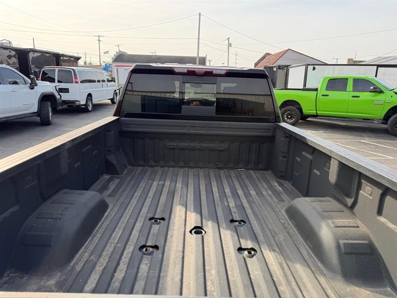 GMC Sierra 3500HD Denali Crew Cab 4WD 2023